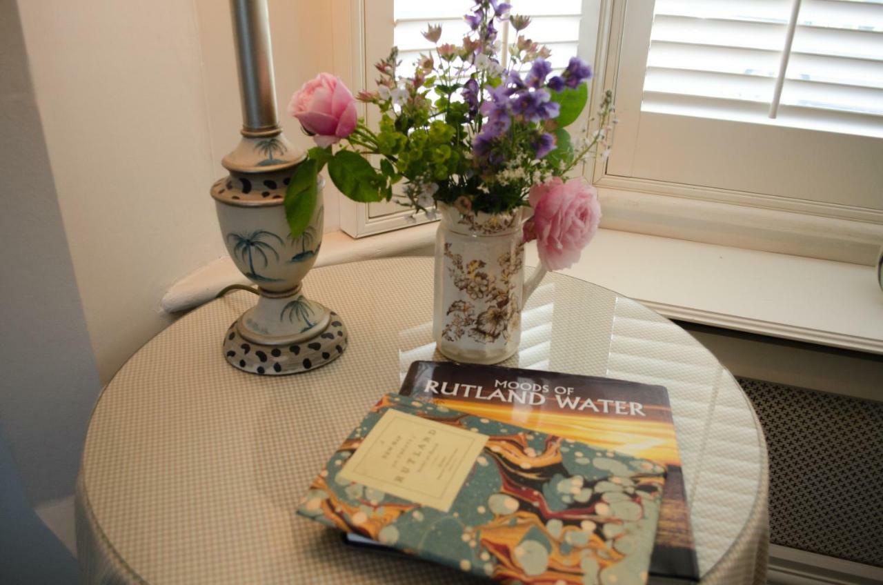 The Hollies Bed And Breakfast Uppingham Buitenkant foto