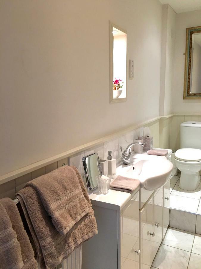 The Hollies Bed And Breakfast Uppingham Buitenkant foto